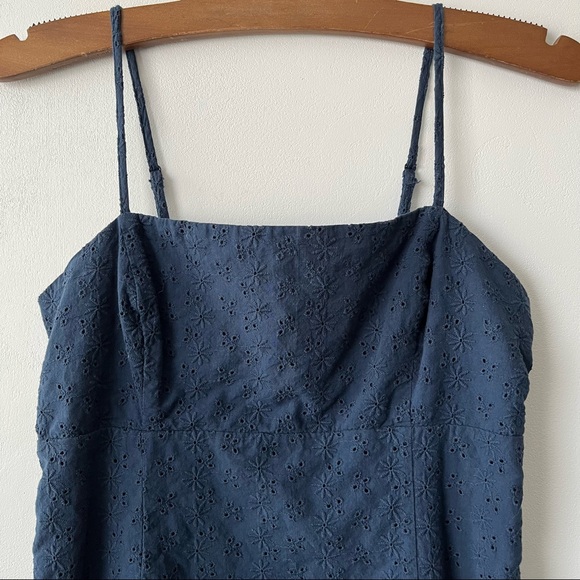 Summer dress - Picture 2 of 6